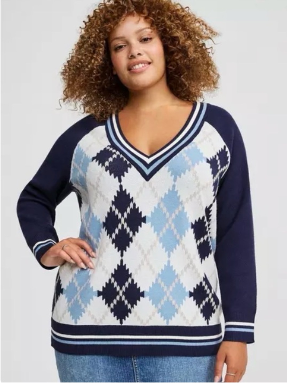NWT Torrid Everyday Soft Ribbed V-Neck Raglan Sweater - Picture 2 of 5